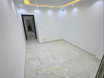 Apartments For sale in Iskandar Ibrahim St., Miami, 110 sqm
