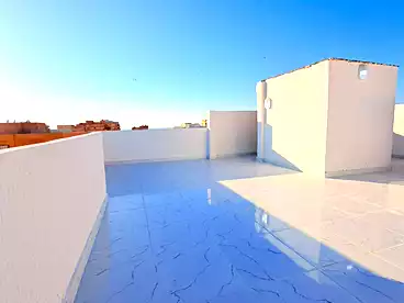 عقارات للبيع في شاطئ النخيل - ٦ اكتوبر، العجمي، 100 متر