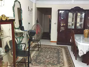 شقق للبيع في شارع الفاروق، البيطاش، 135 متر