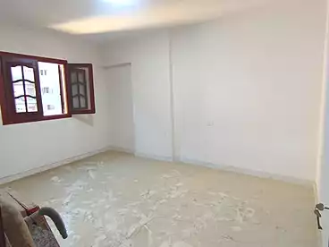 شقق للبيع في البيطاش، العجمي، 130 متر