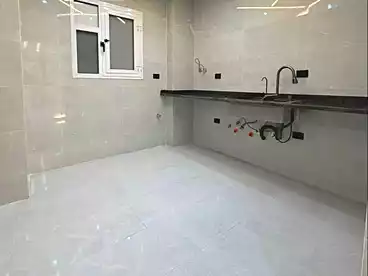 Apartments For sale in Gamal Abdel Nasser St., El Asafra, 160 sqm