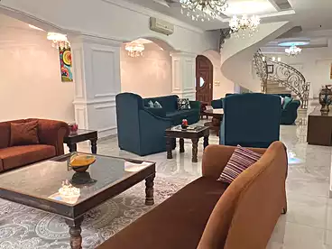 Duplex with Garden For rent in El Sheikh Mostafa Ismael St., South Academy (O), 370 sqm