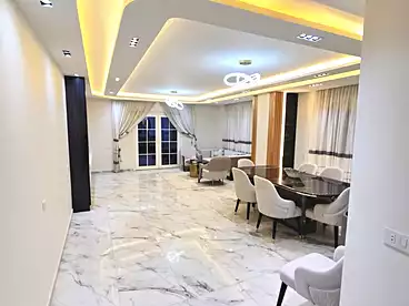Apartments For sale in Saad Zaghloul St, Toril, 200 sqm