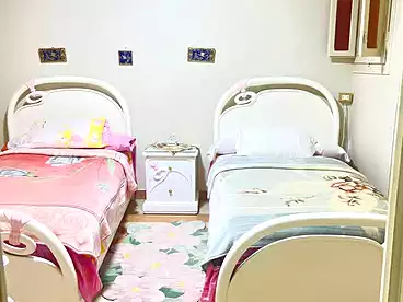 عقارات للإيجار في طريق الجيش، كامب شيزار، 180 متر