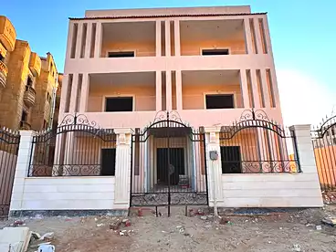 فلل للبيع في المجاوره الثانيه، الحي الثالث شرق - حي ماربيلا، 1512 متر