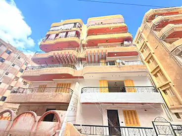 Apartments For sale in Shatee El Nakheel, Al Agamy, 100 sqm