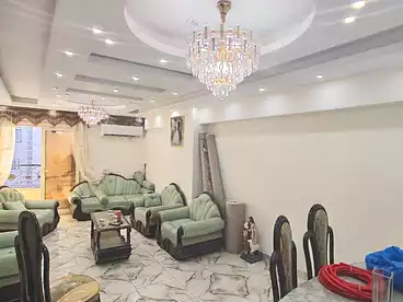 شقق للبيع في شارع أمين حسونة، السيوف، 130 متر