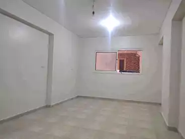 شقق للبيع في شارع 27، النزهة 2، 70 متر