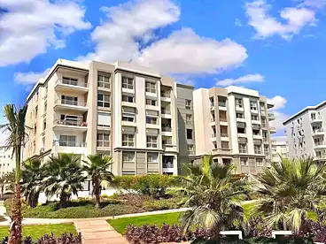 Apartments For sale in Centre Ville - Hyde Park Compound, Hyde Park Compound, 185 sqm