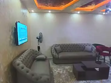 إداري للإيجار في شارع جميلة بو حريد، السيوف، 100 متر