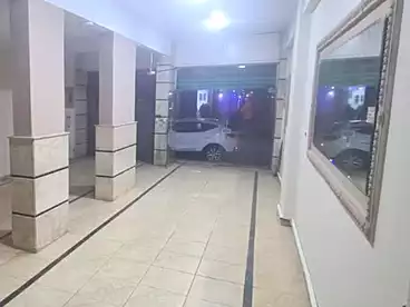 تجاري للإيجار في شارع جميلة بو حريد، السيوف، 160 متر