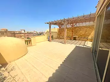 في شارع عبد الله المسلمي، البنفسج 7، 255 متر