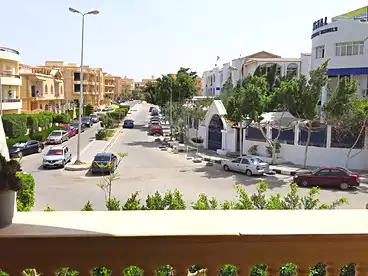 in Omar Ibn Abd El-Aziz St., First Neighborhood, 220 sqm