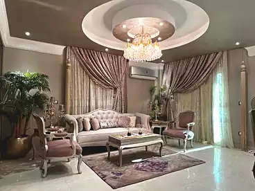 شقق للبيع في شارع زكريا احمد، البنفسج 5، 215 متر