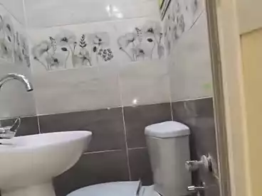 شقق للبيع في شارع 27، النزهة 2، 130 متر