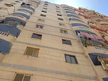 شقق للبيع في شارع النقراشي، البيطاش، 135 متر