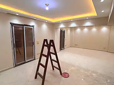 شقق للإيجار في شارع طه حسين، النزهة، 130 متر