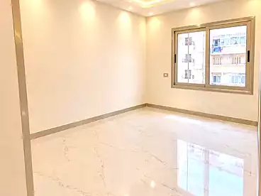 شقق للبيع في شارع محمود العيسوي، ميامي، 125 متر