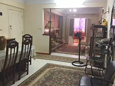 شقق للبيع في شارع الفاروق، البيطاش، 135 متر