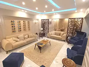 عقارات للبيع في كورنيش النيل، العجوزة، 170 متر