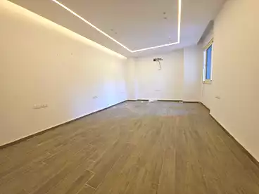 Corporate Branch For rent in Sama El Maadi Buildings, Compounds in Maadi, 350 sqm