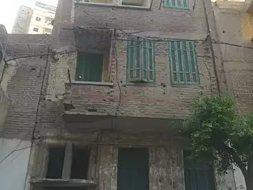 House / Home For sale in Amin El-Refaey St, Moharram Bey, 80 sqm