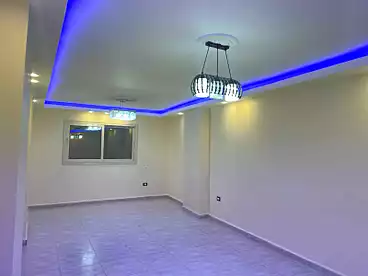 شقق للبيع في اللبيني، فيصل، 150 متر