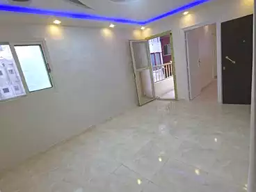 شقق للبيع في شارع محمود العيسوي، ميامي، 75 متر