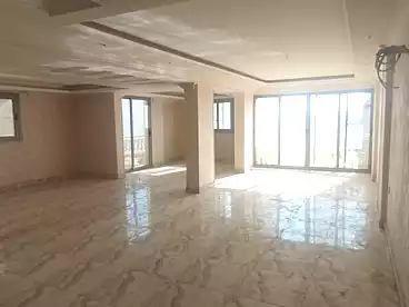 دوبلكس للبيع في اللبيني، فيصل، 340 متر