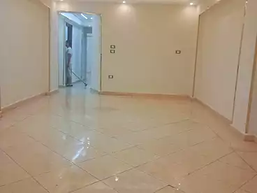 Apartments For sale in Radwan St., El Hanouvel, 130 sqm