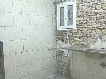 Administrative For rent in Gamal Abdel Nasser St., Miami, 130 sqm