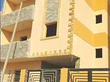 Building For sale in Hai El Banafsg - Sixth Neighborhood, Badr City, 209 sqm