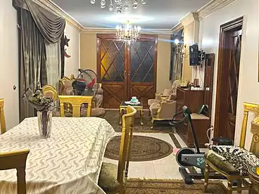 شقق للبيع في شارع جمال عبد الناصر، المندرة، 145 متر