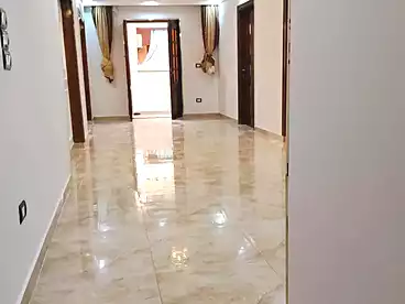 شقق للبيع في شارع محمود العيسوي، سيدي بشر بحري، 100 متر