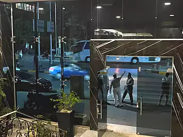 في شارل ديجول، شارع مراد، 225 متر