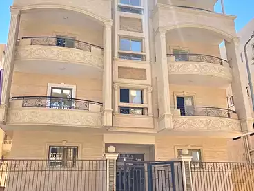 للبيع في عمارات الاندلس، الأندلس 2، 165 متر