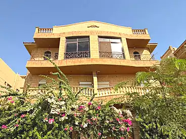Properties For sale in El Shaheed Shafik Metri Sedrak St., South Academy (H), 200 sqm