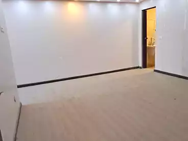 مكاتب للإيجار في شارع كارفور الرئيسي، زهراء المعادي، 220 متر