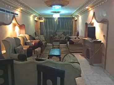 شقق مفروشة للبيع في شارع العشرين، فيصل، 150 متر