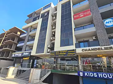 Administrative For rent in Carrefour Main Street, Zahraa El Maadi, 200 sqm