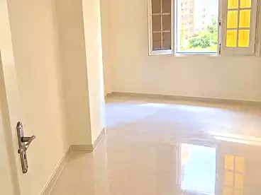 شقق للبيع في شارع عمرو بن العاص، المطبعة، 160 متر