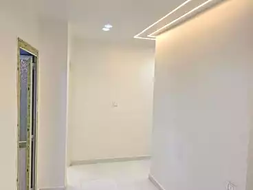 شقق للبيع في شارع المجزر الالي، اللبيني، 140 متر