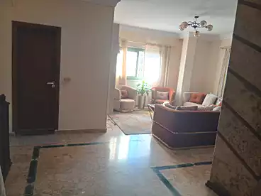 For sale in El Shaikh Mohamed El-Geizawy St., Neighbourhood 9, 185 sqm