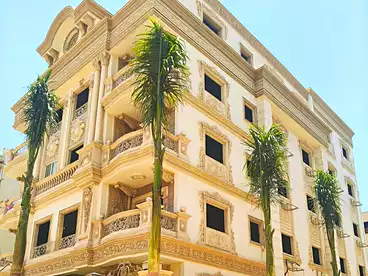 للبيع في عمارات الاندلس، الأندلس 2، 215 متر