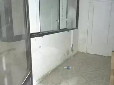 تجاري للإيجار في طريق اسكندرية مطروح، الاسكندرية، 25 متر