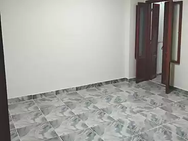 شقق للإيجار في الكيلو 21، العجمي، 120 متر