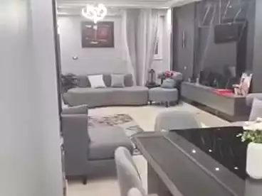 شقق للبيع في شارع الزهراء، عين شمس الشرقية، 140 متر