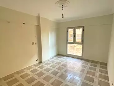 شقق للبيع في محرم بك، الاسكندرية، 130 متر