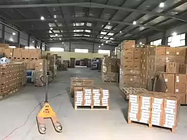 مخازن للإيجار في جمعية المهندسين العرب، العبور، 2500 متر