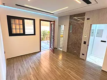Corporate Branch For rent in El Khamseen St., Zahraa El Maadi, 350 sqm